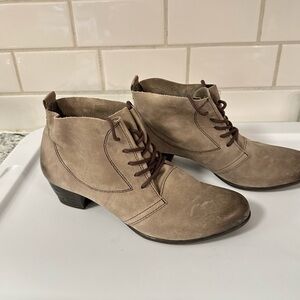 TAMARIS high quality newbuck leather woman’s lace ankle bootie with shock proof